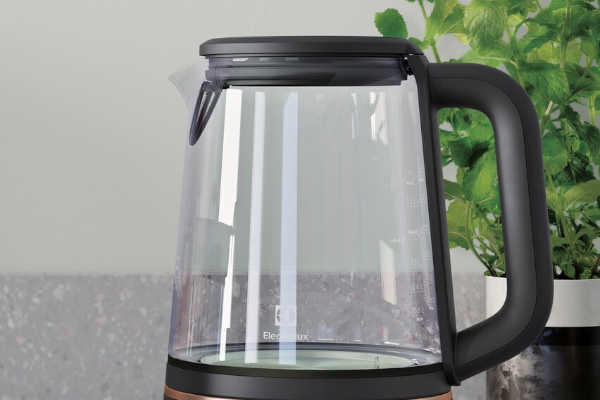 Czajnik Electrolux E7GK1-8BP